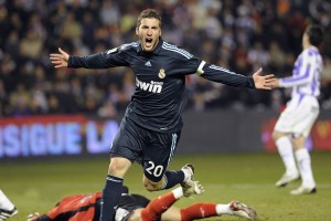 开云体育世界杯-森林狼强势晋级步行者，小贾伦成为关键先生